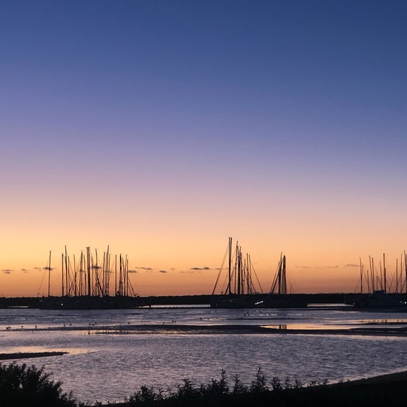 Meet your Posh Ambassador, Hi All πββοΈ - Picture 2 of 10